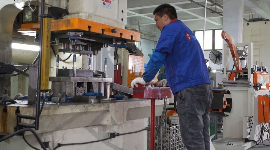 Ground Screw Photovoltaic Solar Mounting Structure System