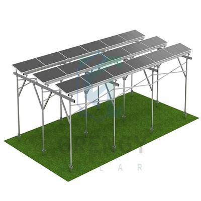 Bastidors solars agrícoles: muntatge per a cultius i ramaderia