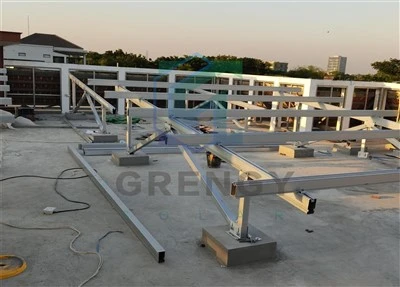 Estructura d'alumini per a muntatge solar